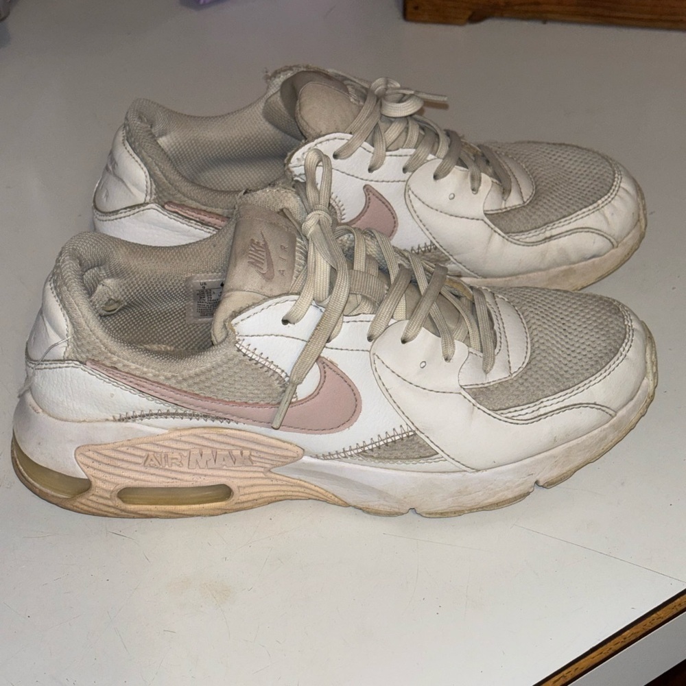 Nike Air Max Excee Sneakers